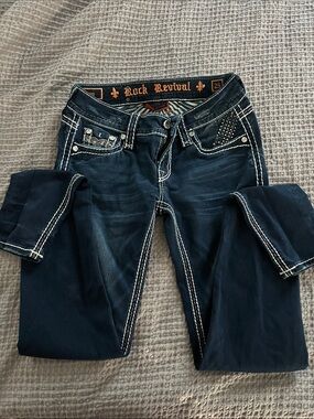 Rock Revival Buckle Jeans:Women's Dark Navy Skinny Jeans with Contrast Stitching